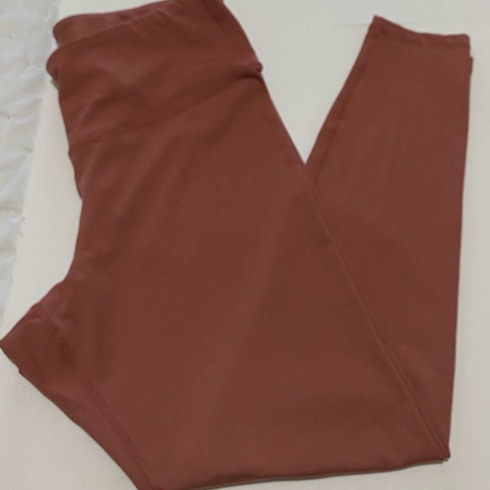 XL OLD NAVY POWERPRESS LEGGINGS